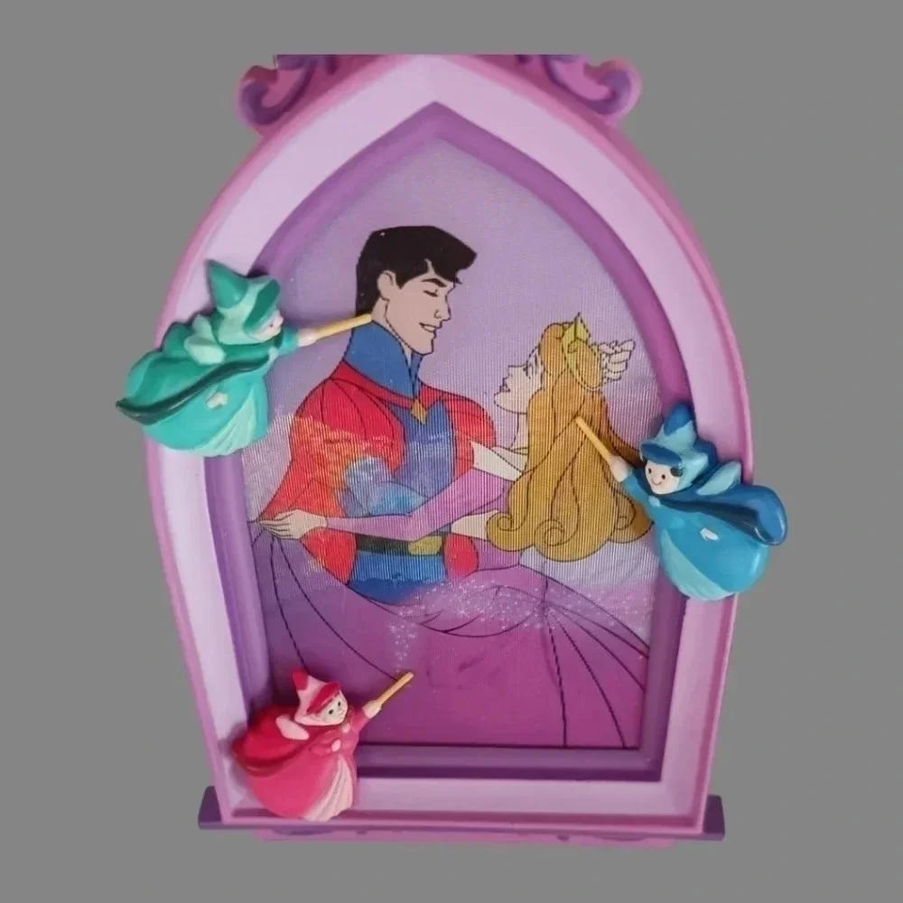 Hallmark walt disney sleeping beauty ornament 2001 - Picture 6 of 7